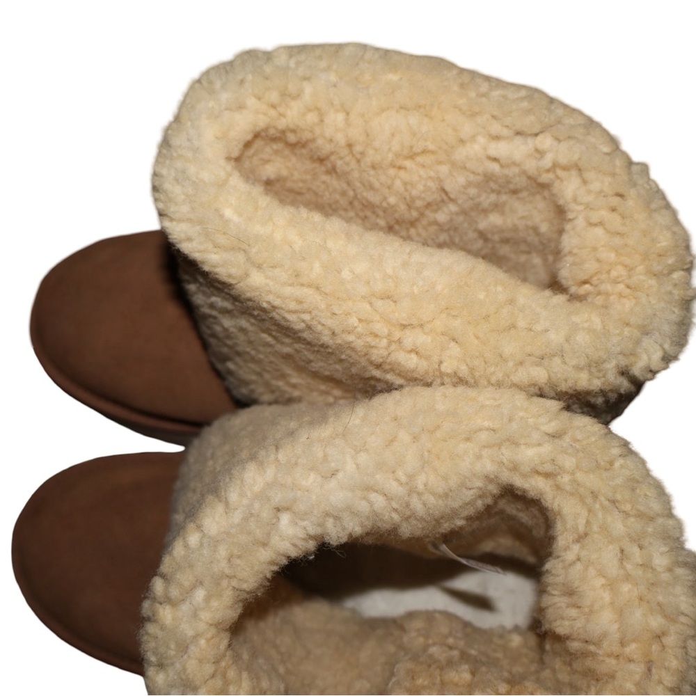 UGG Women's Classic New Heights Cuffable Suede Boots in chestnut size 11. - Picture 10 of 13